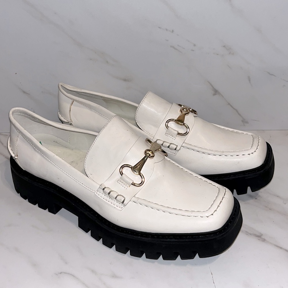 NEW open edit heather platform bit loafer white sz 9. (J6)